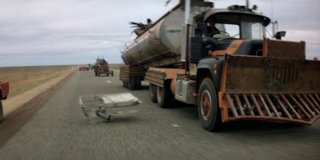 Tanker z Mad Max 2 The Road Warrior