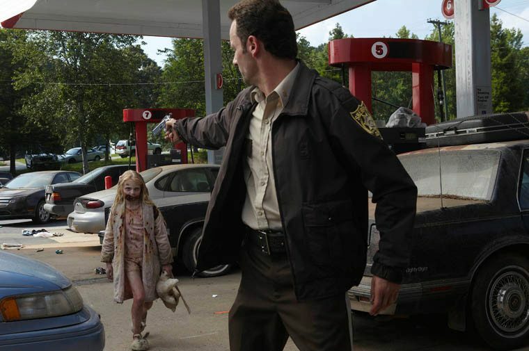 Les fans de Walking Dead repèrent le principal trou de l'intrigue du marcheur – car les zombies de la saison 1 pourraient courir et avoir des souvenirs