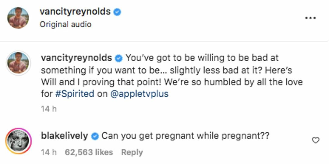 Blake Lively geeft commentaar op de dansbewegingen van Reynolds