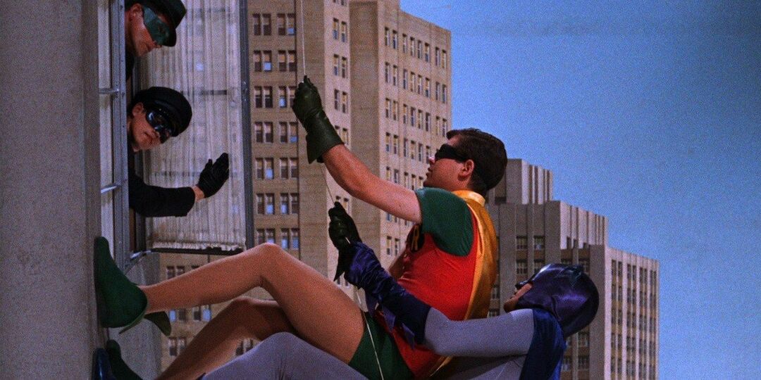 Van Williams e Bruce Lee no episódio crossover Green Hornet Batman