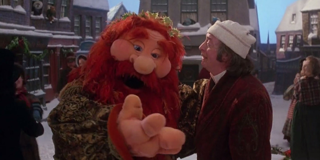 Ghost of Christmas Present en Scrooge (Michael Caine) in The Muppet Christmas Carol