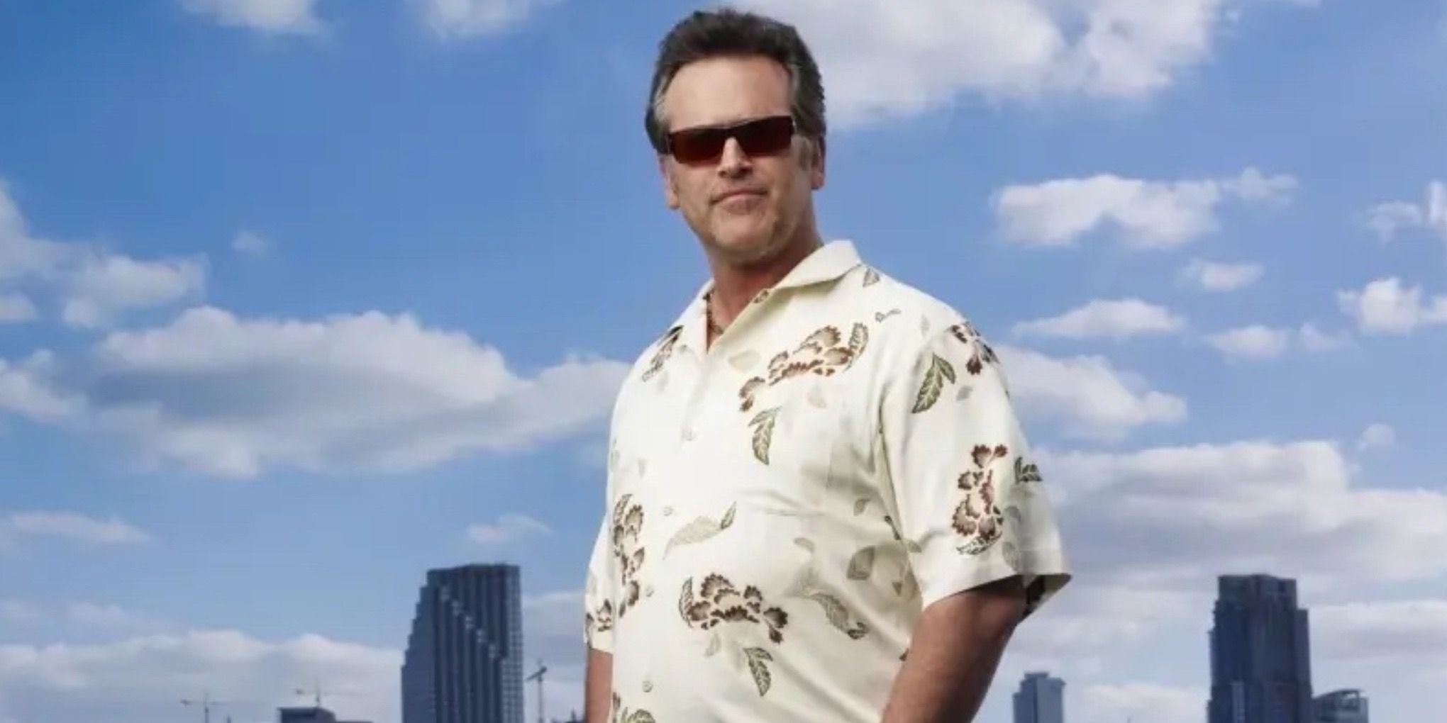 Sam Axe (Bruce Campbell) på Burn Notice