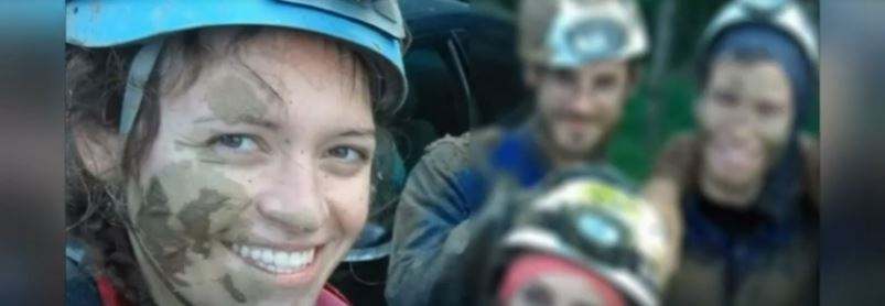 One hundred meters of cave to be widened to reach it, three teams of destructors of the Mountain Rescue at work. For Ottavia Piana it is the second accident in the same place, the Bueno Fonteno Abyss: in July 2023 she remained in the cave for 40 hours